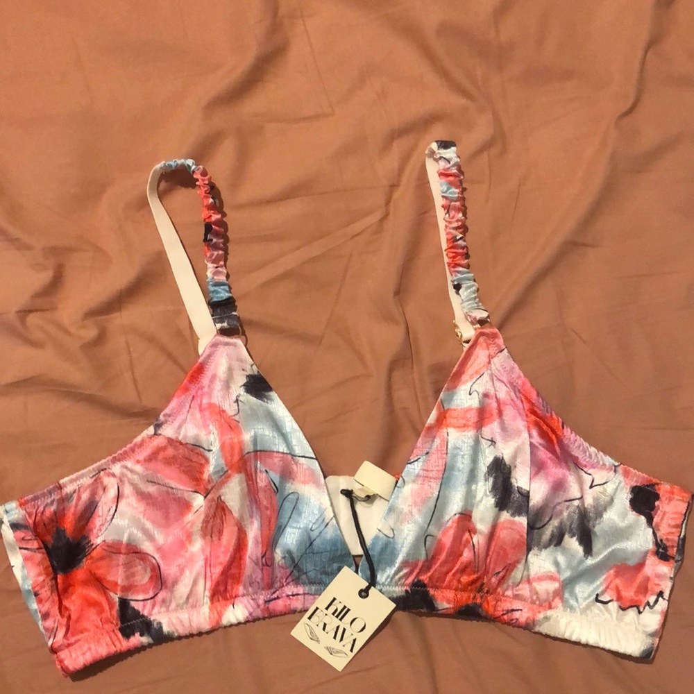 Kilo Brava Sateen Triangle Bralette BNWT